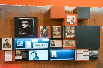 Soviet Leningrad Tour with transport