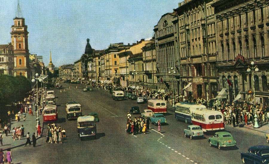 Nevsky Prospekt in the Soviet Era